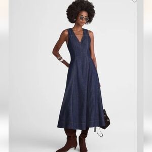 NWT Madewell V-Neck Circle Midi Dress